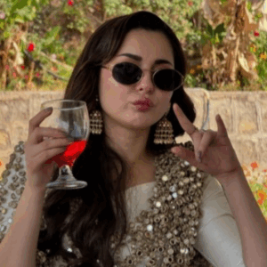 Hania Aamir