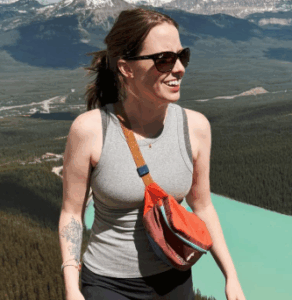 Laina Morris