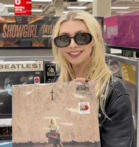 Taylor Momsen