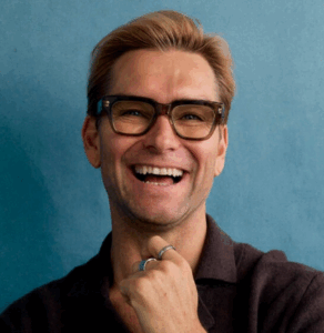 Antony Starr