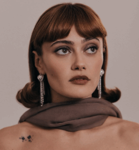 Ella Purnell