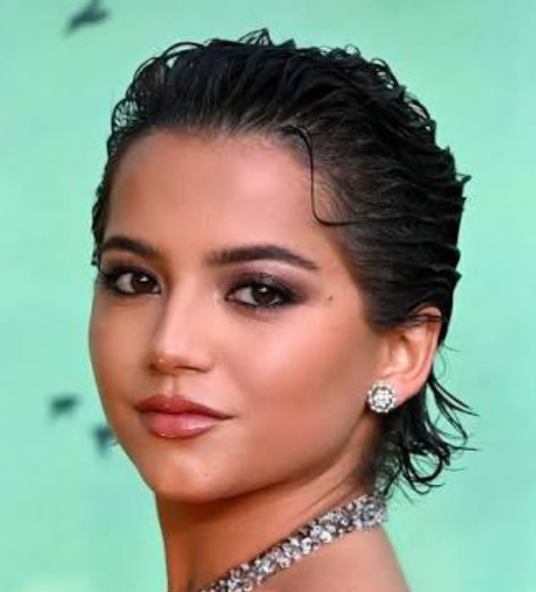 Isabela Merced