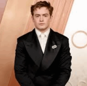 Kit Connor