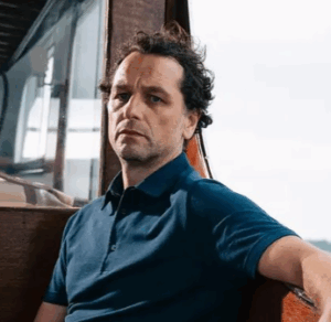 Matthew Rhys