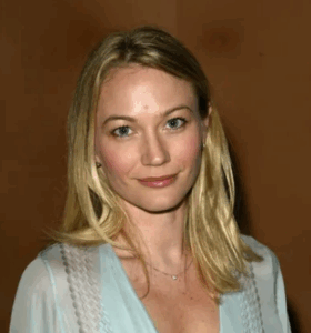 Sarah Wynter
