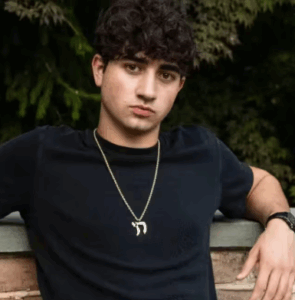 Zach Yadegari